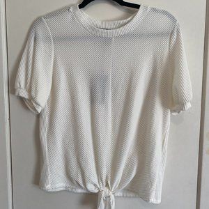 W5 Women's Gatherd Front Short Sleeve White Blouse